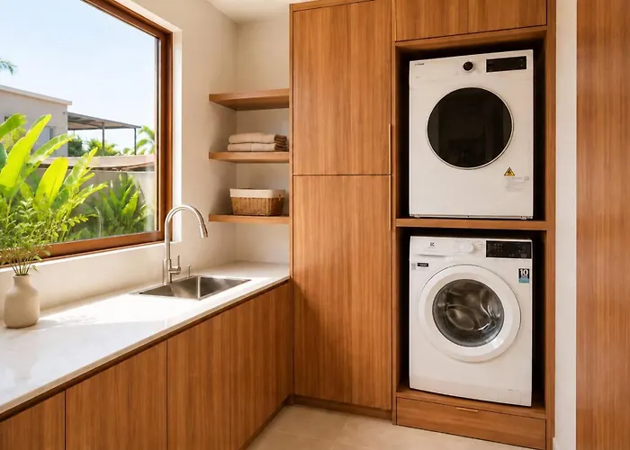 Сasa de vacaciones Contemporary 3BD Villa With Pool Sauna Gym Pererenan